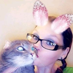 Meet your Posher, Kristin